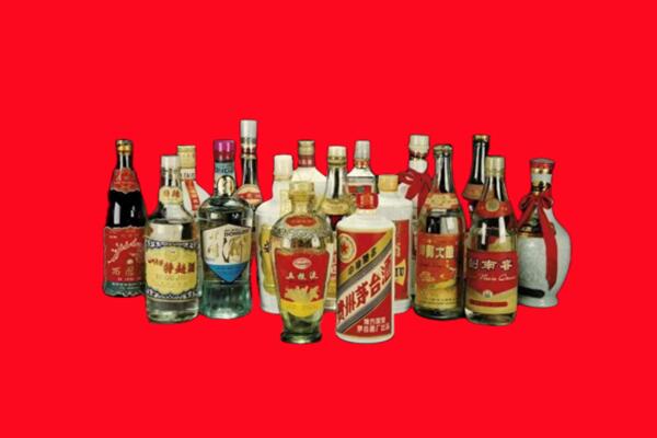 南昌市青云谱回收十八老酒.jpg